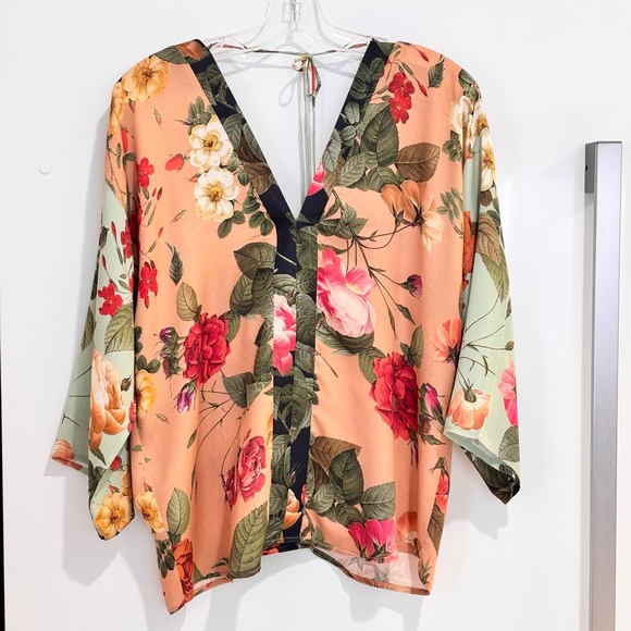 Farm Rio Anthropologie Floral Viscose Kimono Style Blouse Small - Picture 7 of 12